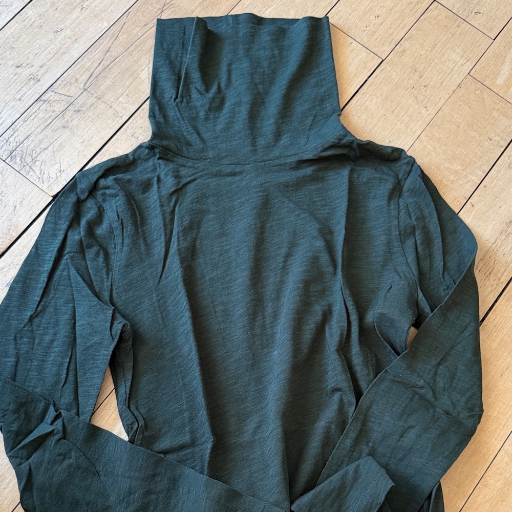 Madewell Forest Green Turtleneck Top XS - Picture 4 of 15
